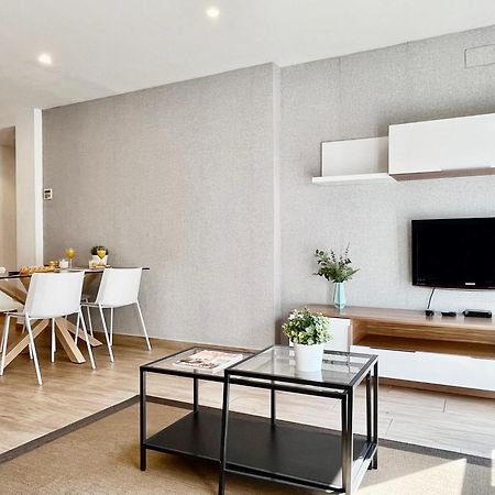 Feelathome Mozart Apartments Barcelona Ngoại thất bức ảnh