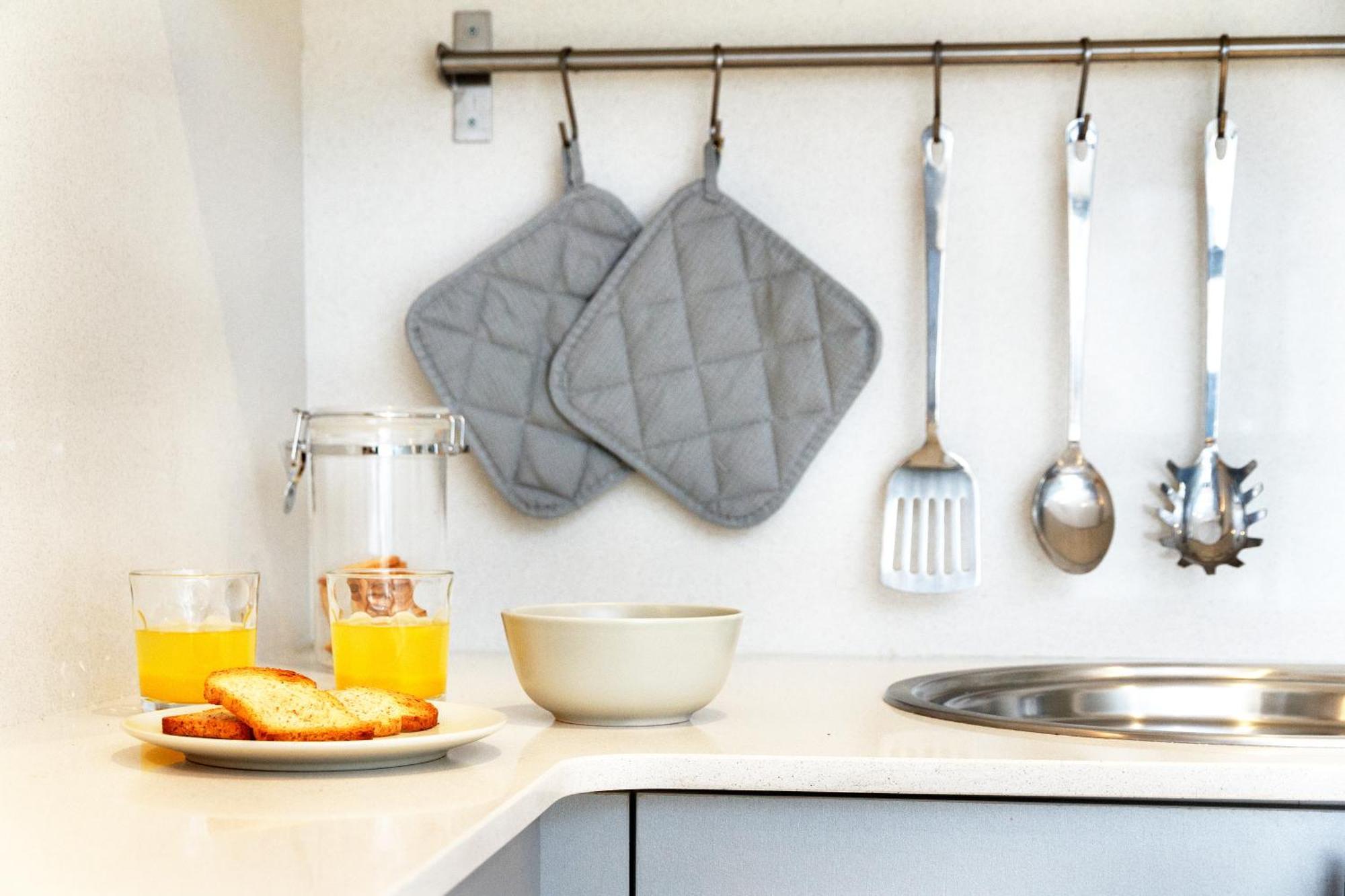 Feelathome Mozart Apartments Barcelona Ngoại thất bức ảnh