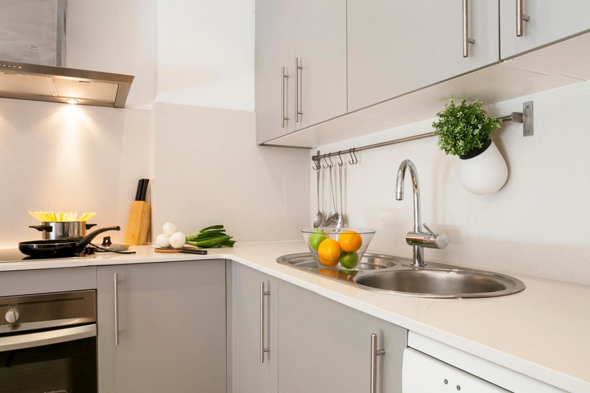 Feelathome Mozart Apartments Barcelona Ngoại thất bức ảnh