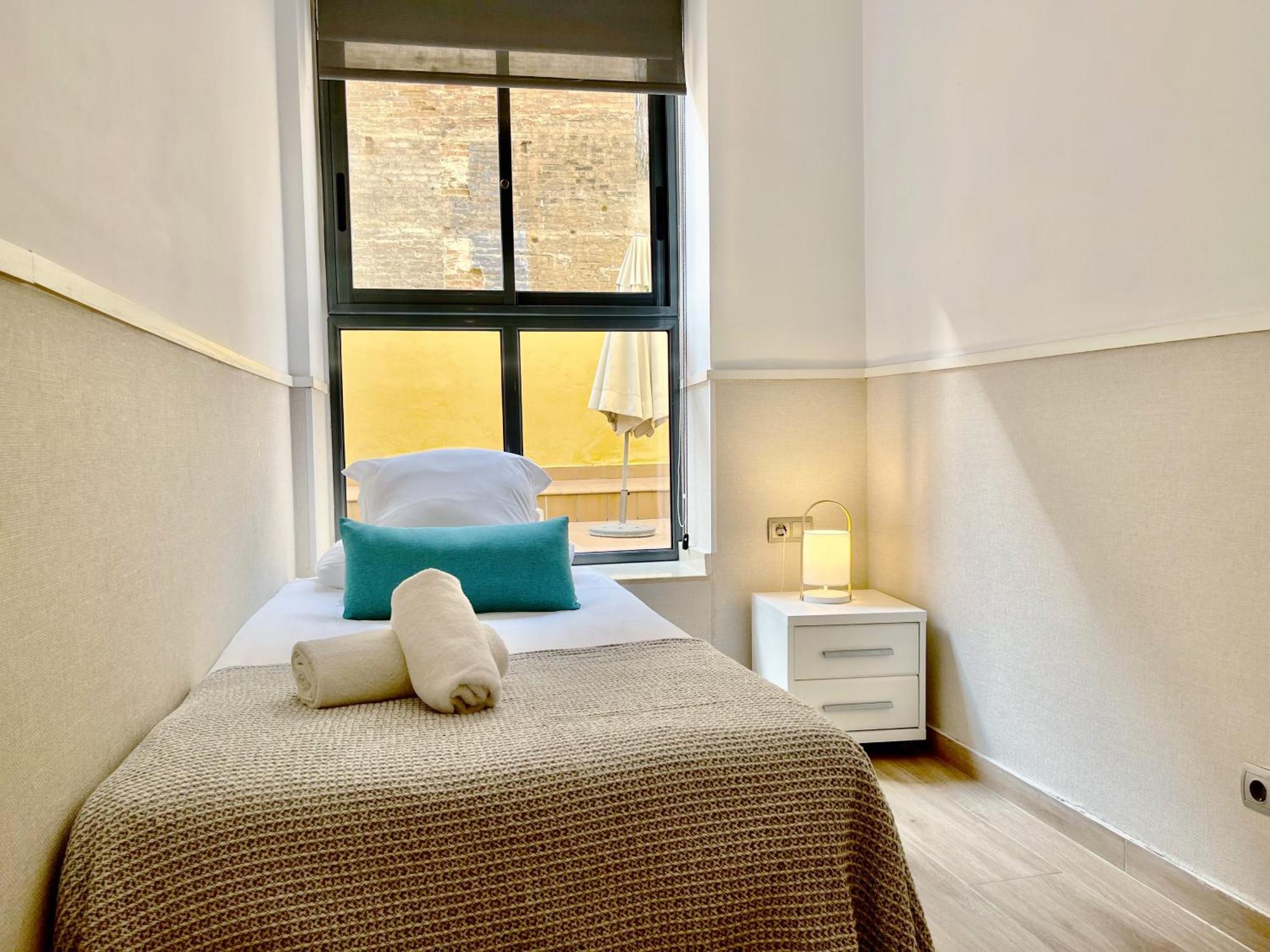 Feelathome Mozart Apartments Barcelona Ngoại thất bức ảnh