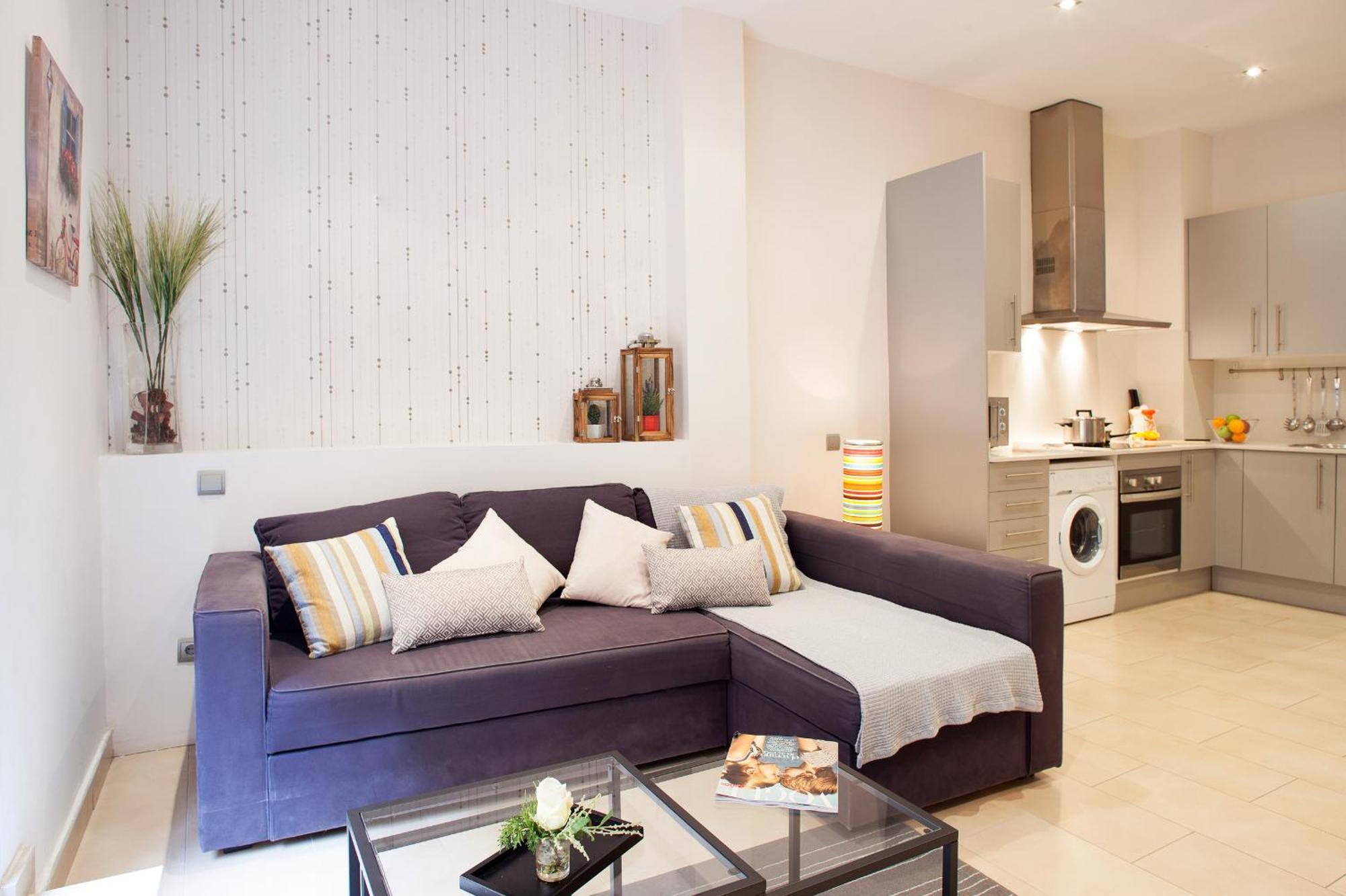 Feelathome Mozart Apartments Barcelona Ngoại thất bức ảnh
