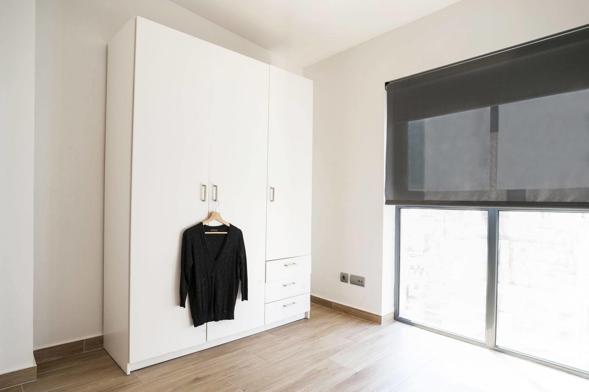 Feelathome Mozart Apartments Barcelona Ngoại thất bức ảnh
